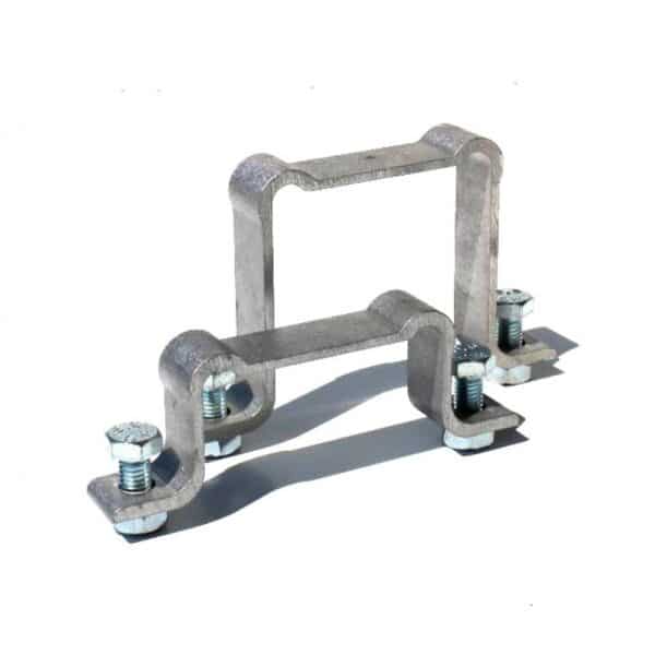 Illustration de deux colliers de fixation de deux tailles différentes