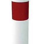 Illustration d'une balise de virage et intersection J1-J3 blanche avec un bandeau rouge