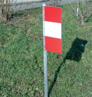 Photo d'un piquet de chantier k5b rouge et blanc