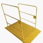 Illustration d'une passerelle de chantier jaune