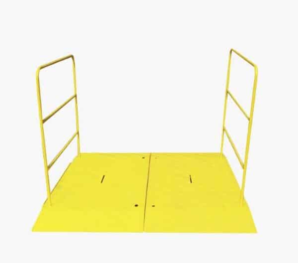 Illustration d'un passerelle de chantier jaune