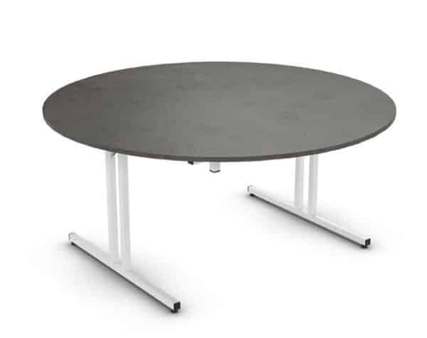 Photo d'une table ronde pliante noire à pieds blancs dépliée