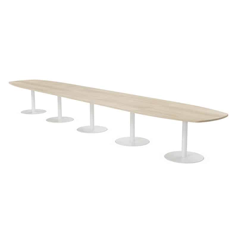 Photo d'une table de conférence plateau mélaminé 5 pieds tube acier avec platine