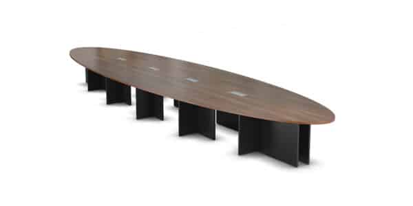 Photo d'une table de conférence elliptique bois foncé