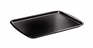 Illustration d'un plateau rectangulaire noir vide