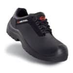 Photo d'une paire de chaussures de sécurité suxxeed offroad basses vue de 3/4 face