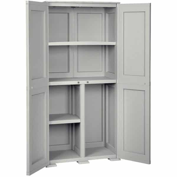 Photo d'une armoire à balai 3 tablettes portes ouvertes