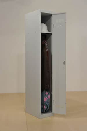 Photo d'un vestiaire industrie salissante norme nf gris 1 colonne