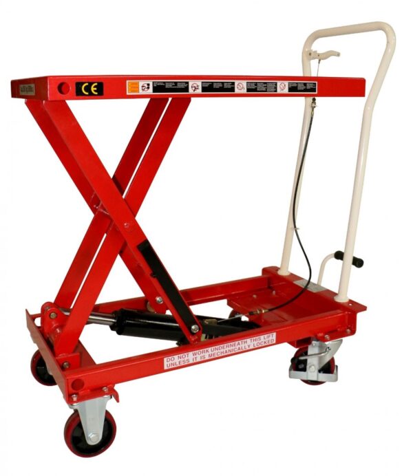 Photo d'une table élévatrice simple ciseau de 150kg à 750kg rouge levée