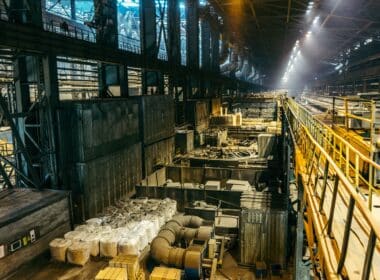 Photo d'un espace intérieur de production