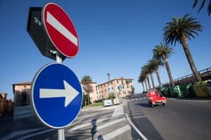 Panneaux routiers & peinture