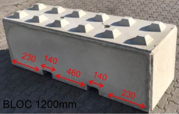 Photo des mesures d'un bloc anti-intrusion en béton 1200mm