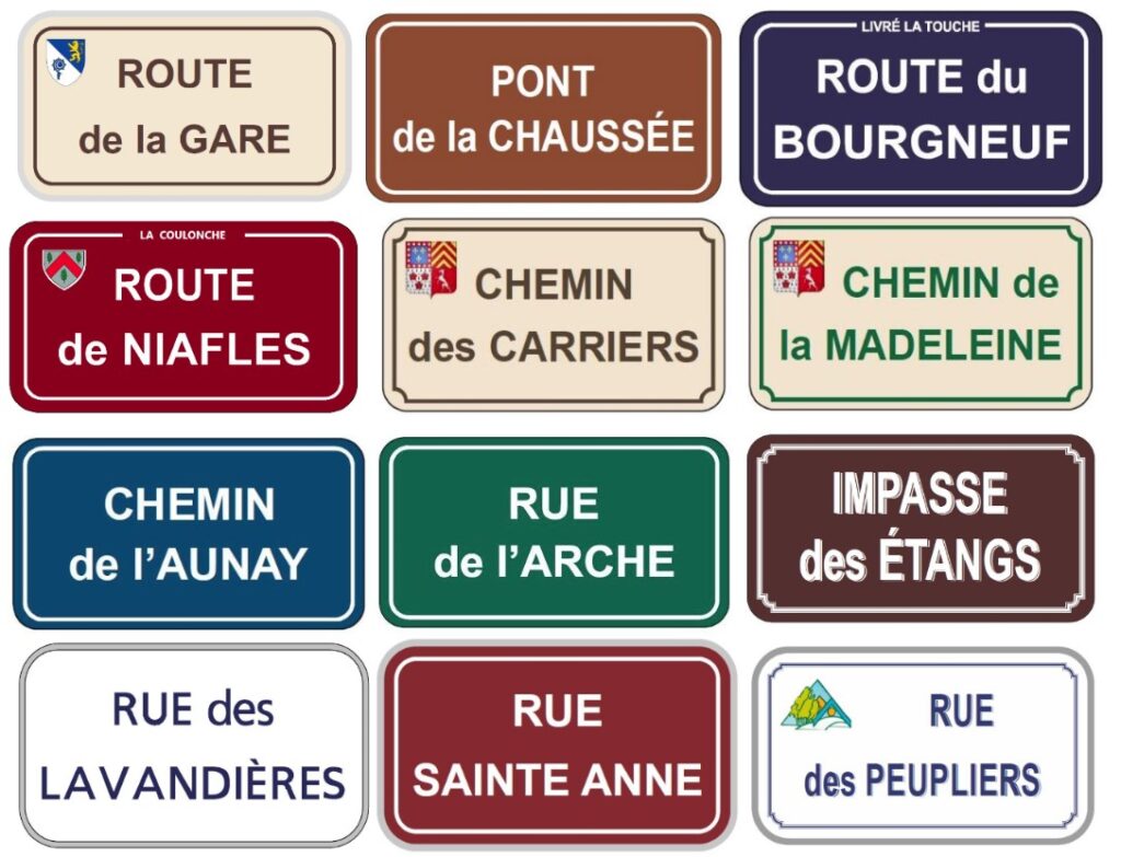 Illustration de 12 panneaux de noms de rues avec des couleurs différentes (bleu, blanc, marron, vert, beige...)